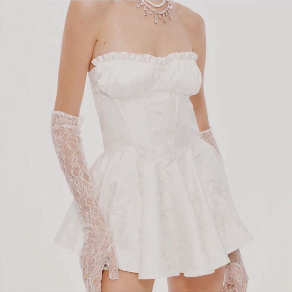 Nana Jacqueline Airina Dress White